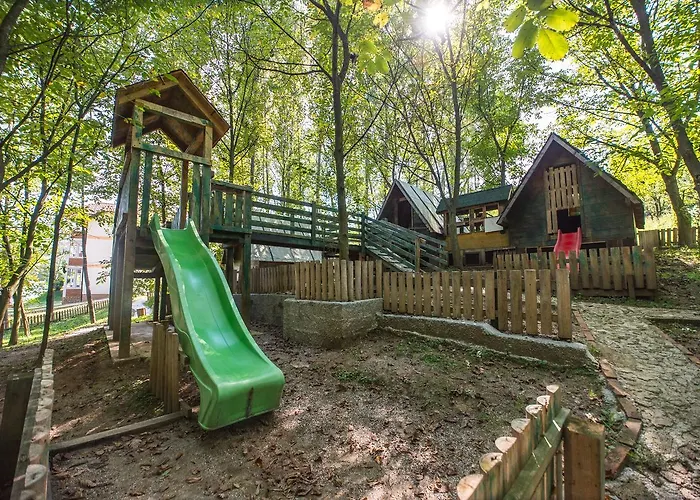 Budimlija Aparthotel *